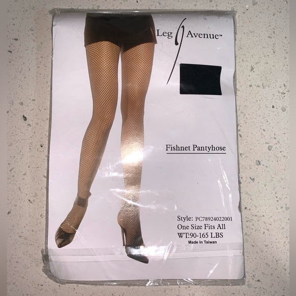 Leg Avenue Accessories - Leg Avenue Black Fishnet Pantyhose One Size